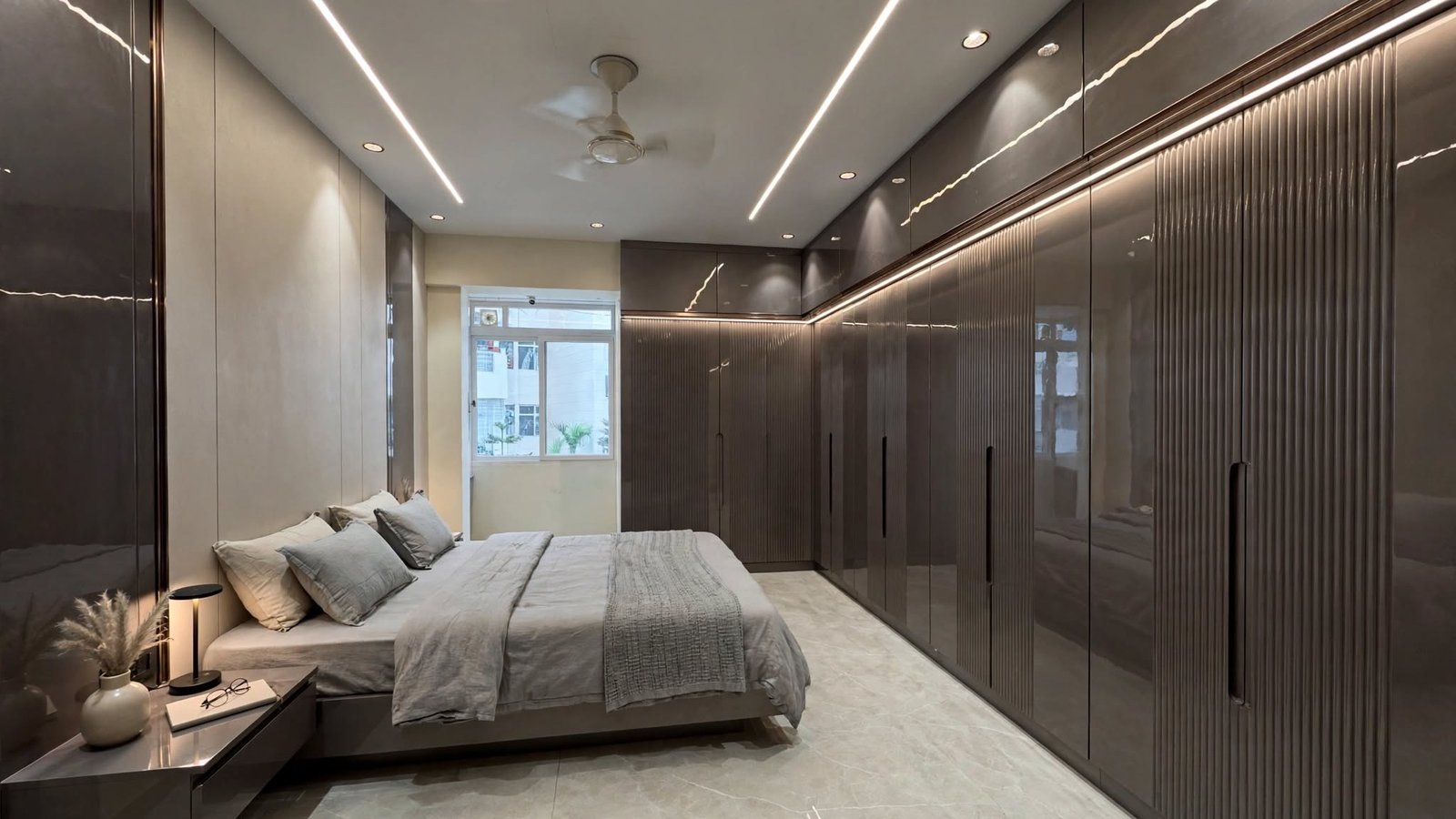 Interior design project in Ace Divino, Sector 1 by Devoguein